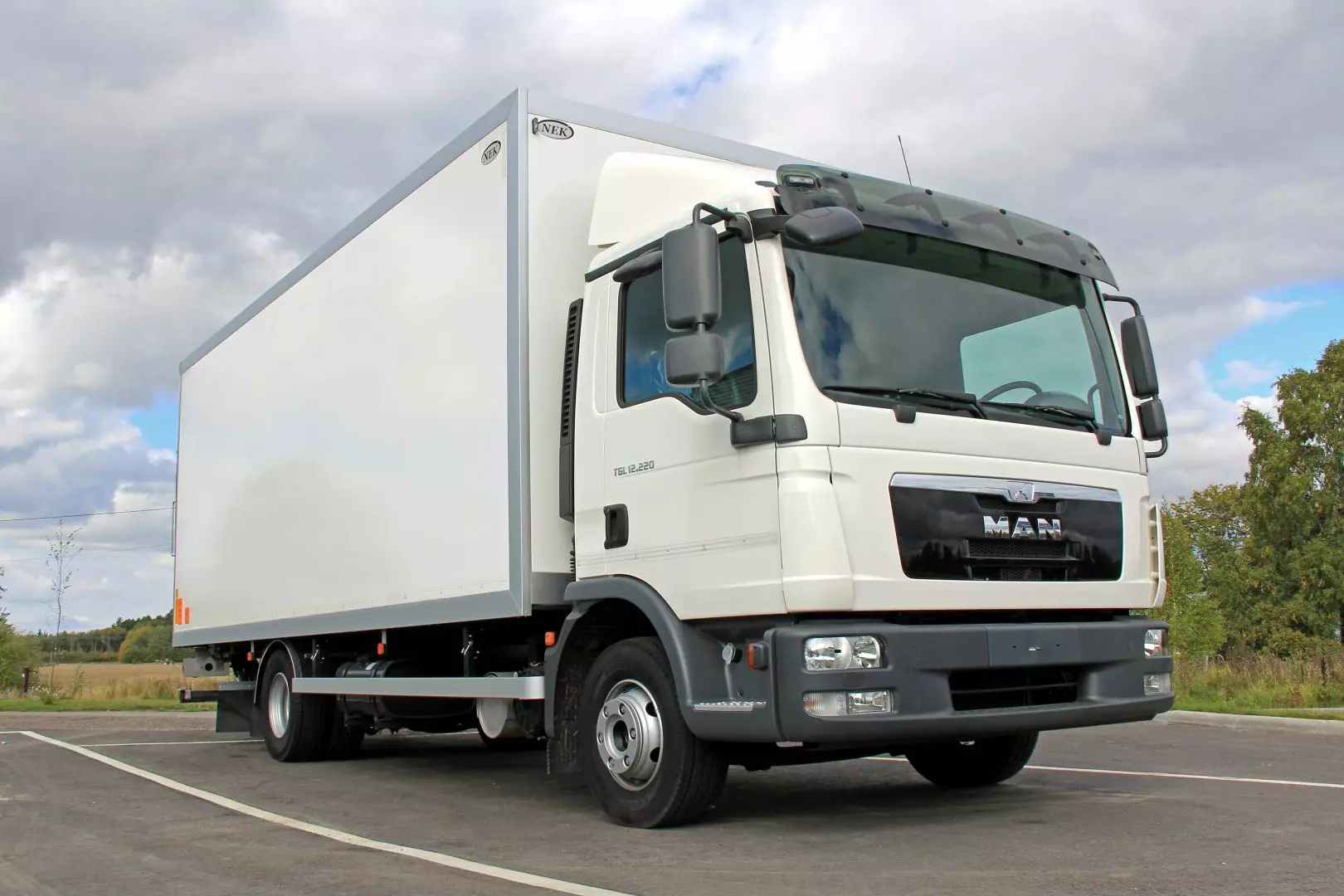 Fluid Leaks - Repair Issues in Commercial Fleet Vehicles